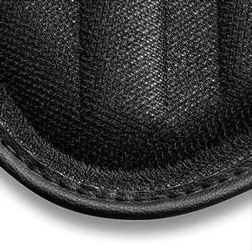 Alfombra preformada Momo Drive en carbono negro