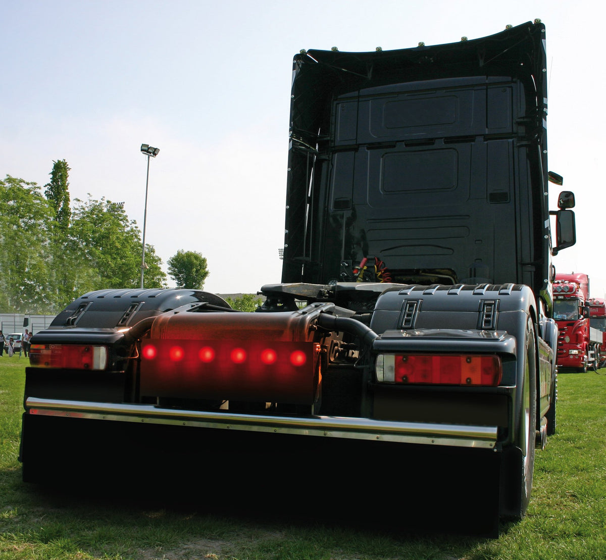 Dekorationsleuchte 9 LED 24V Rot für Lkw