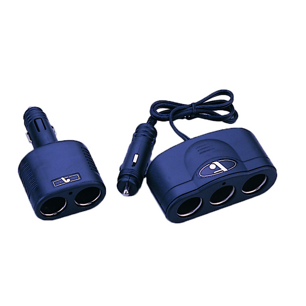 Cables y enchufes del muelle