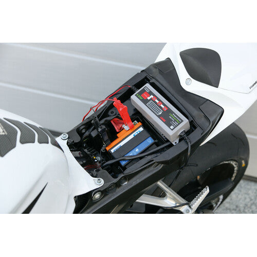 Lámpara Amperomatic Lithium-Plus, cargador de batería inteligente, 12 V - 3,8 A 70177