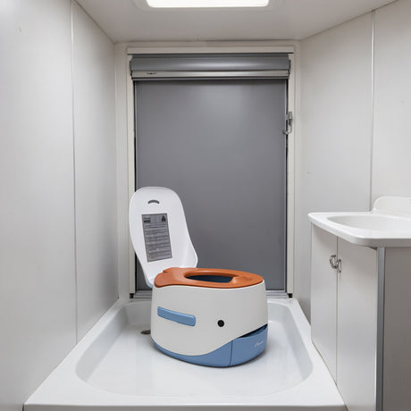 WC portatile automatico Di-Tec nel bagno doccia del camper